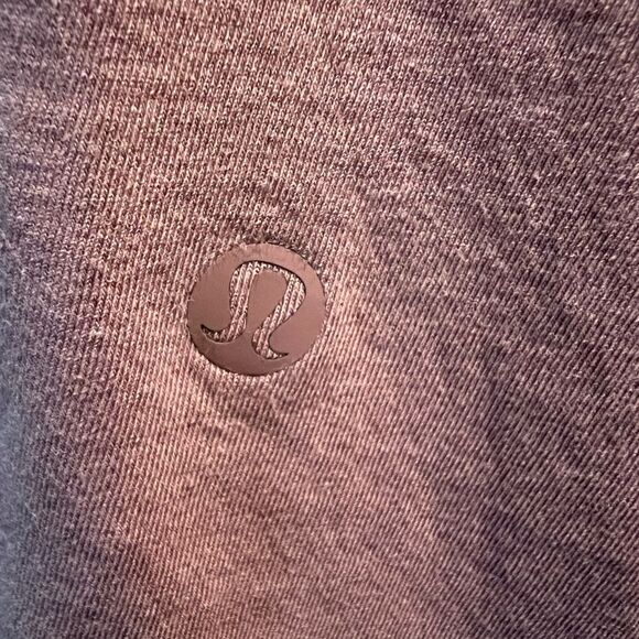 Lululemon Athletica Racerback Tank Sz 6 - Picture 3 of 3